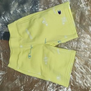CHAMPION MULTI LOGO MIX SHORTS SIZE 6 NEW CADMIUM COMFORTABLE RARE
